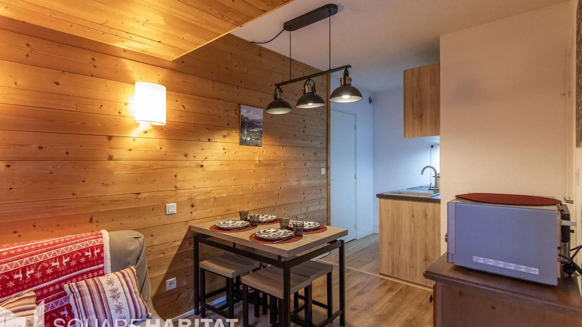 Appartement T3 Avec Terrasse, Jardin Et Piscines A Cauterets - Fr-1-401-310
